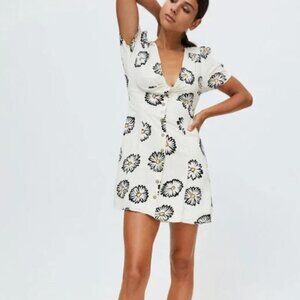 Urban Outfitters Daisy Dress